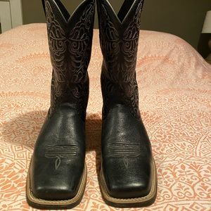 Women’s Ariat Boots-Round up Remuda